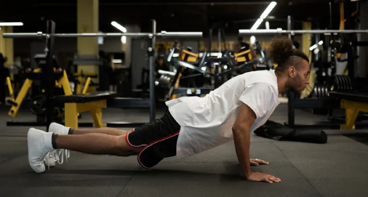 How to Do an Incline Tricep Push Up