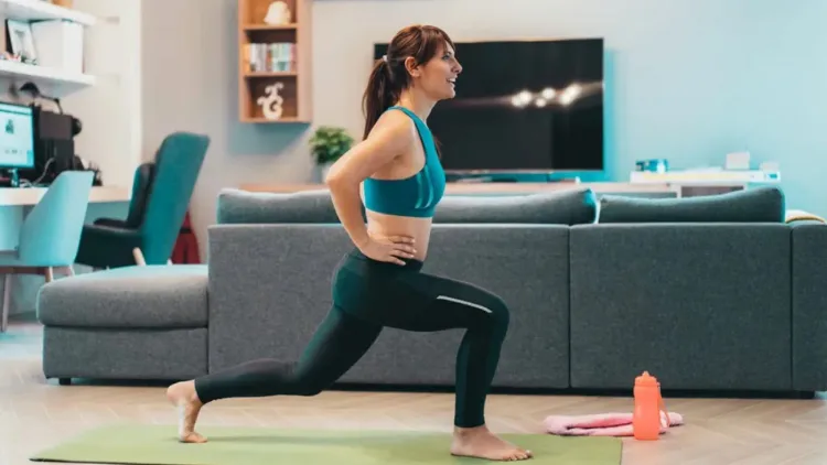 Learning the right method for including step-ups and lunges in your workout.