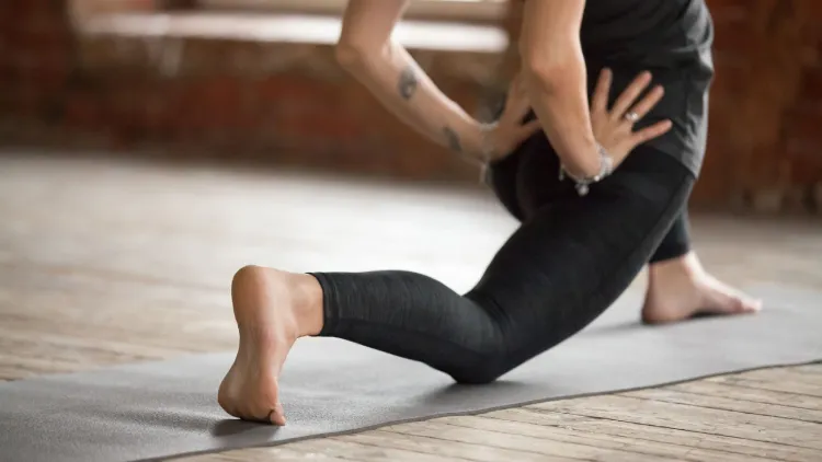 Why Stretching Helps with Knee Pain
