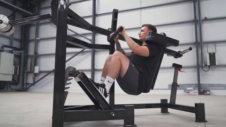 Hack Squat vs Other Leg Exercises