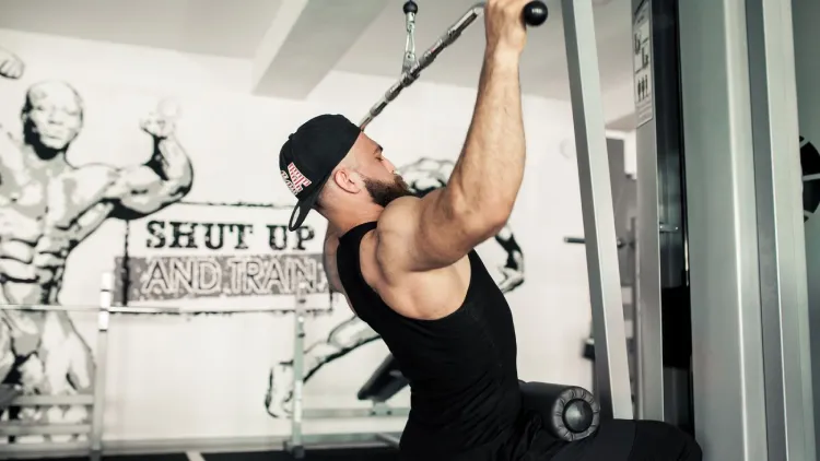 What Should the Lat Pulldown Weight be?