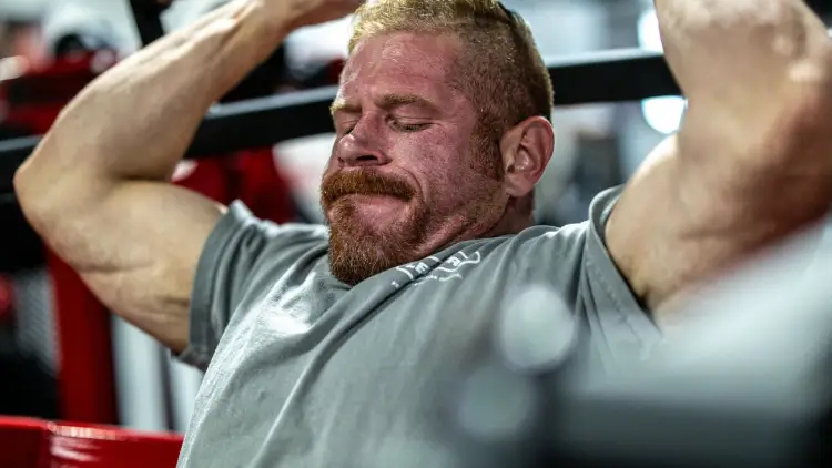 Triceps Kickback: How to do it right 