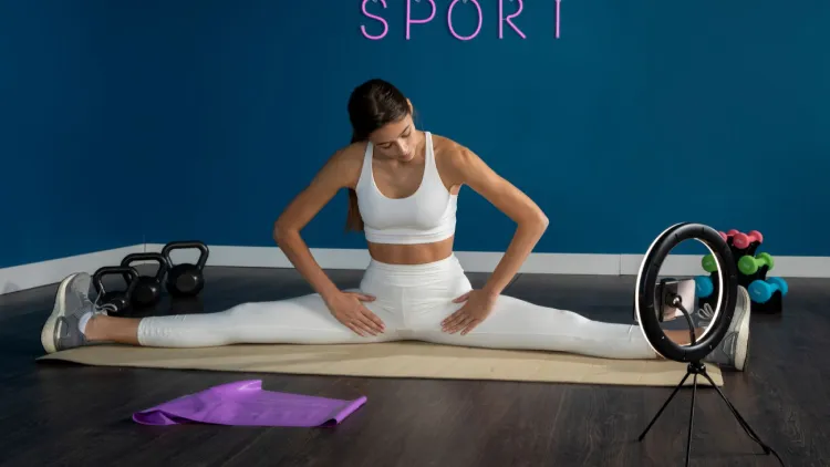 3. Split Routine (Upper/Lower Body)