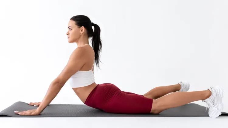 7. Back Extensions (Hyperextensions)