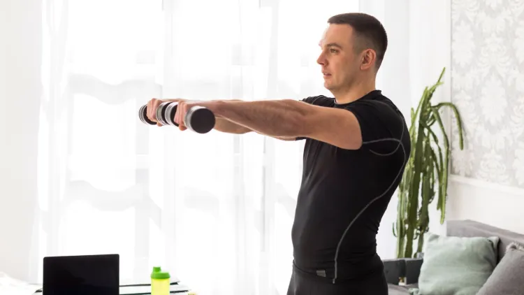 Top Dumbbell Exercises to Latissimus Dorsi.