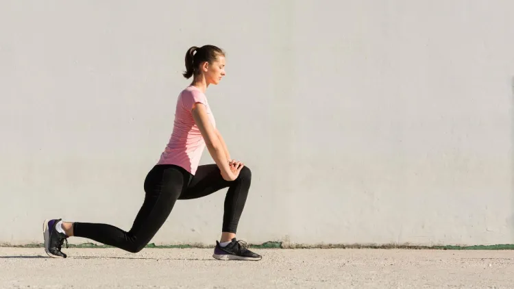 Integrating Walking Lunges Into Your Fitness Routine